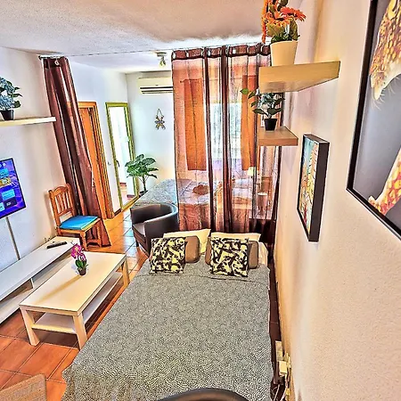 Apartment Ocean View With Pool & Balconies *