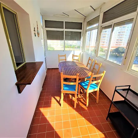 Apartment Ocean View With Pool & Balconies *